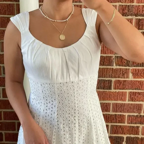 White eyelet midi dress - Picture 4 of 8